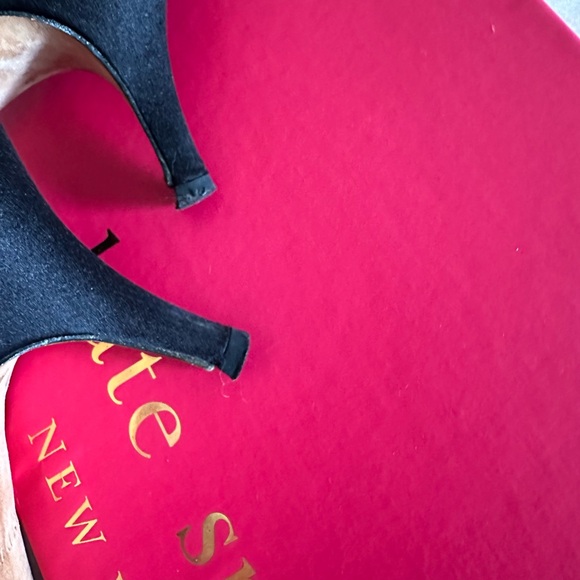 Kate Spade black satin heel size 10 - Picture 6 of 7
